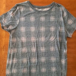 Torrid classic fit size 1 shirt.